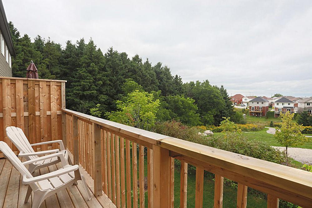 Boardwalk Homes - Executive Guest Rooms & Townhomes Kitchener Exterior foto